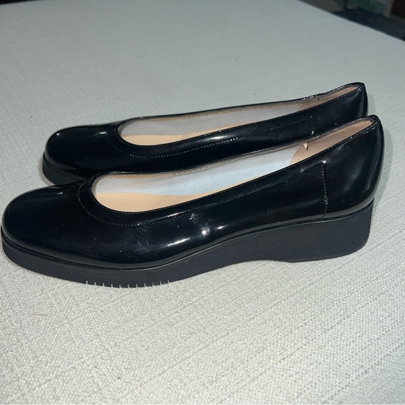 Salvatore Ferragamo Black Patent Leather Wedge Ballet Round Toe Wmn’s Sz 7.5B - Picture 5 of 12